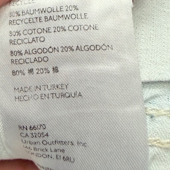 We The Free High-Rise Button-Fly Split Hem Jeans (26) - Picture 14 of 16